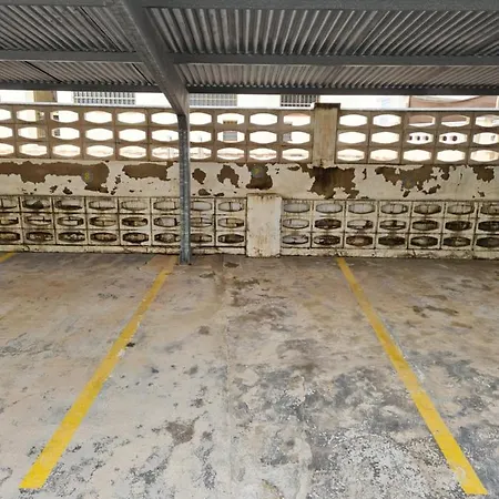 Calle Barraques solo familias Apartamento *